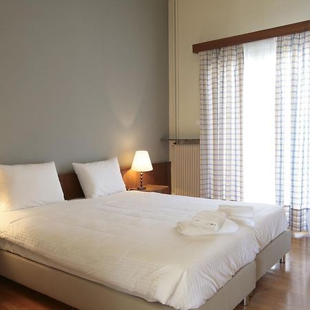 Hotel Theoxenia ลูตรากี ภายนอก รูปภาพ