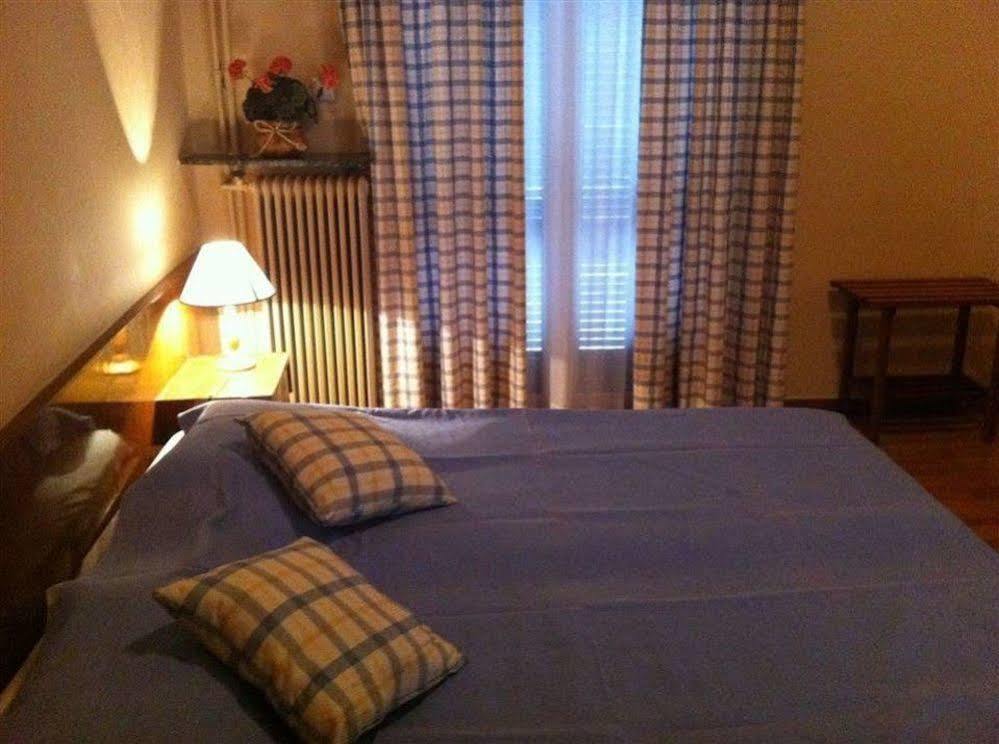 Hotel Theoxenia ลูตรากี ภายนอก รูปภาพ