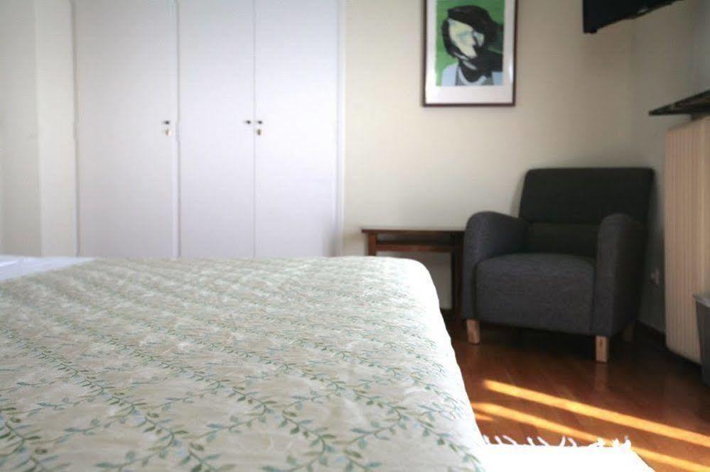 Hotel Theoxenia ลูตรากี ภายนอก รูปภาพ